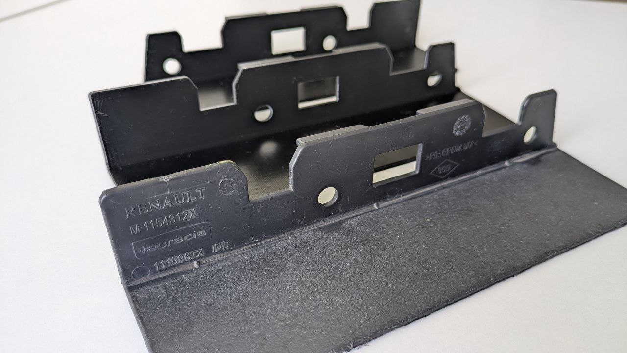 Renault Zoe захист бамперу, бризговик m1154312x